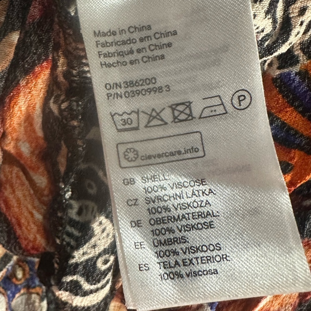 H&M
Multicolor Patterned jumpsuit - Picture 5 of 9